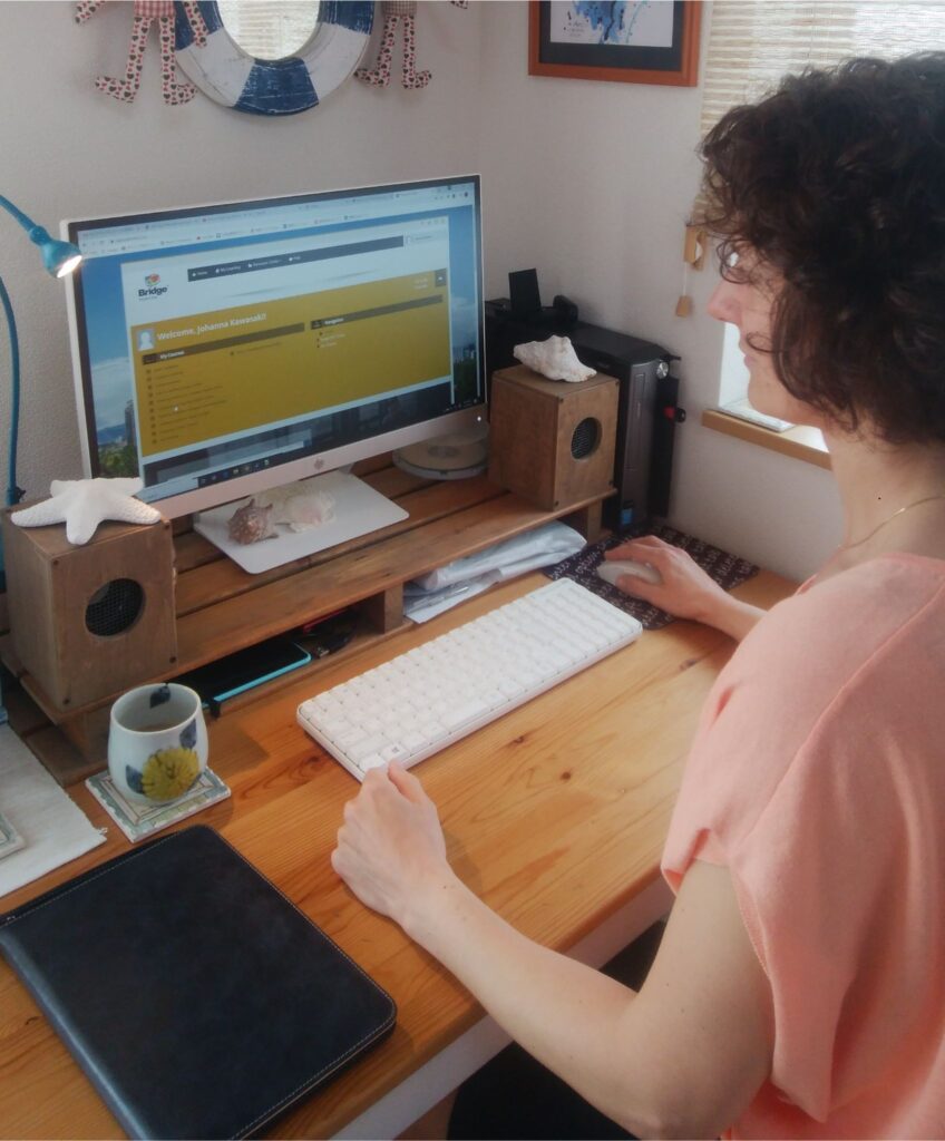 a Bridge language program student logging onto the course LMS.